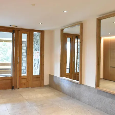 Apartament 2/4 Pers, Acces Pistes Et Piscine, Proche Commerces, - Fr-1-180-297
