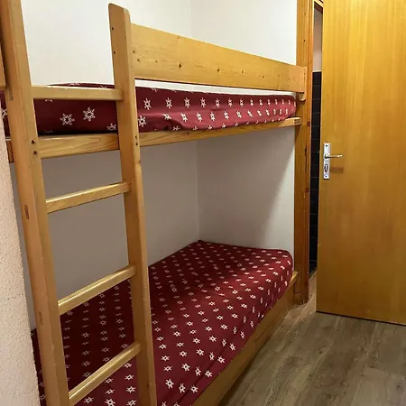Appartement Méribel, 1 Pièce, 4 Personnes - Fr-1-180-297 *